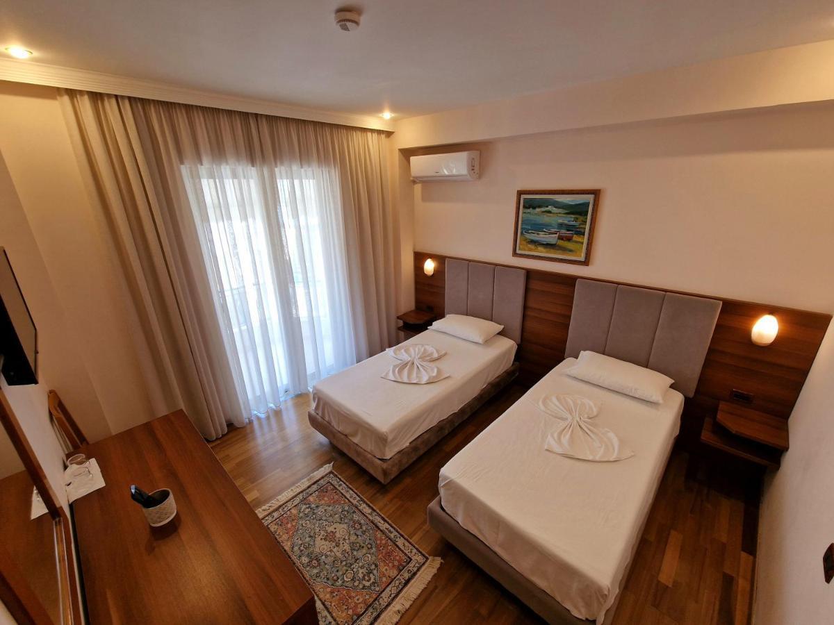 Hotel Kaonia Sarande Ngoại thất bức ảnh